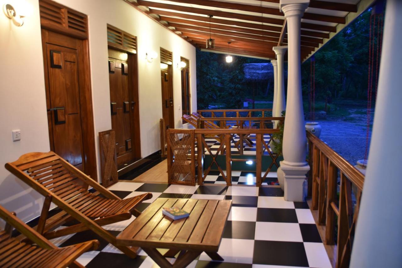 Hotel Avian Garden Udawalawe Exterior foto